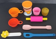 Fisher Price Fun With Food Muffin Container w/Muffin Baking Supplies Set