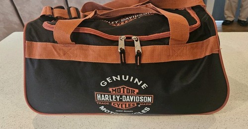Harley Davidson schwarz Logo Motorrad 20" Biker Reisetasche Sporttasche gebraucht, in einwandfreiem Zustand