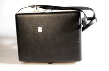 BELL   HOWELL SUPER 8 CAMERA CASE