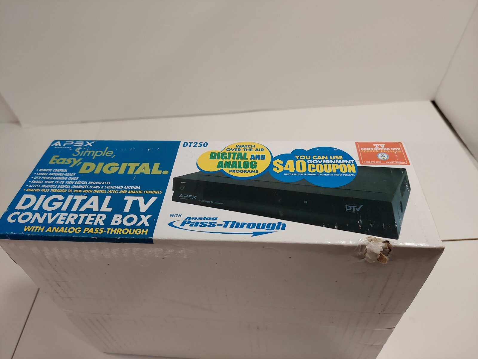 NEW APEX DIGITAL TV Converter Box Analog Pass Through DT250 w/ Remote SEALED