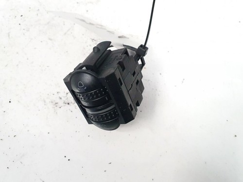 Volkswagen Passat 1999 Headlight Range Control Light Controller Li #1506516-40