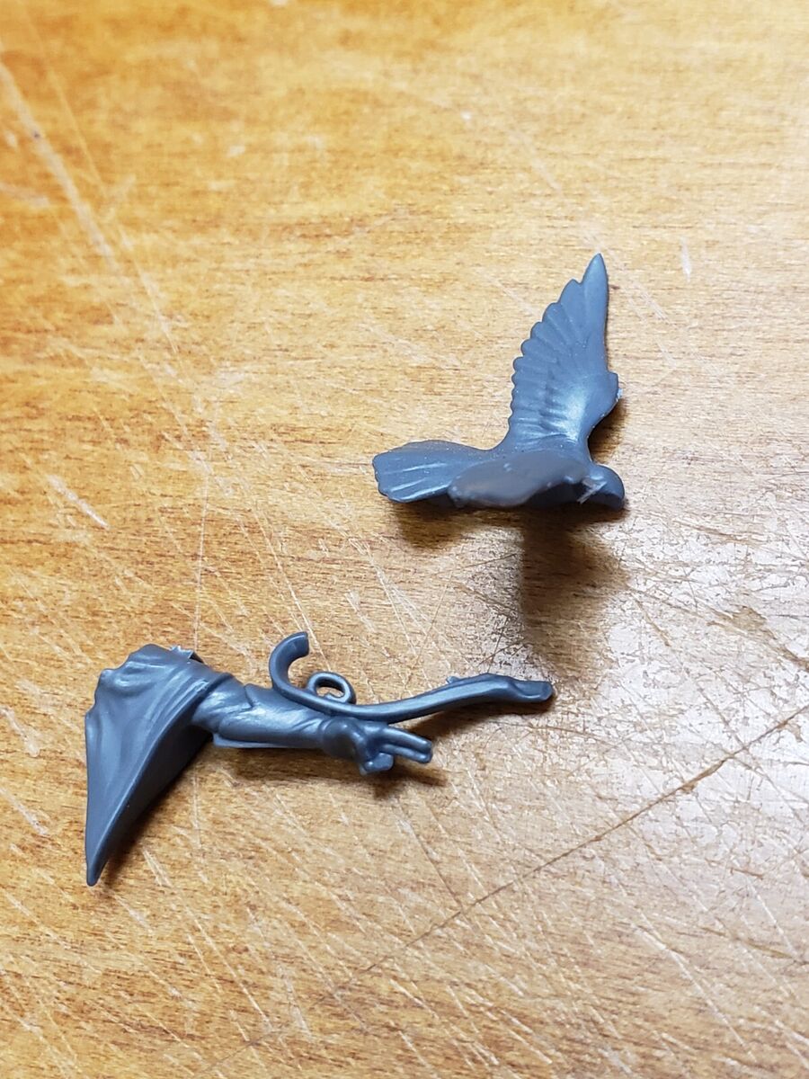 Age of Sigmar Lumineth Realm lords Bits Auralan Venari Sentinel Hawk w/Arm