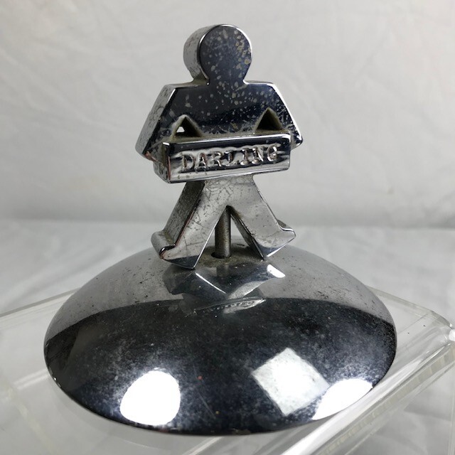 DARLING & CO - 1930's LOGO STATUE PAPERWEIGHT - ART DECO