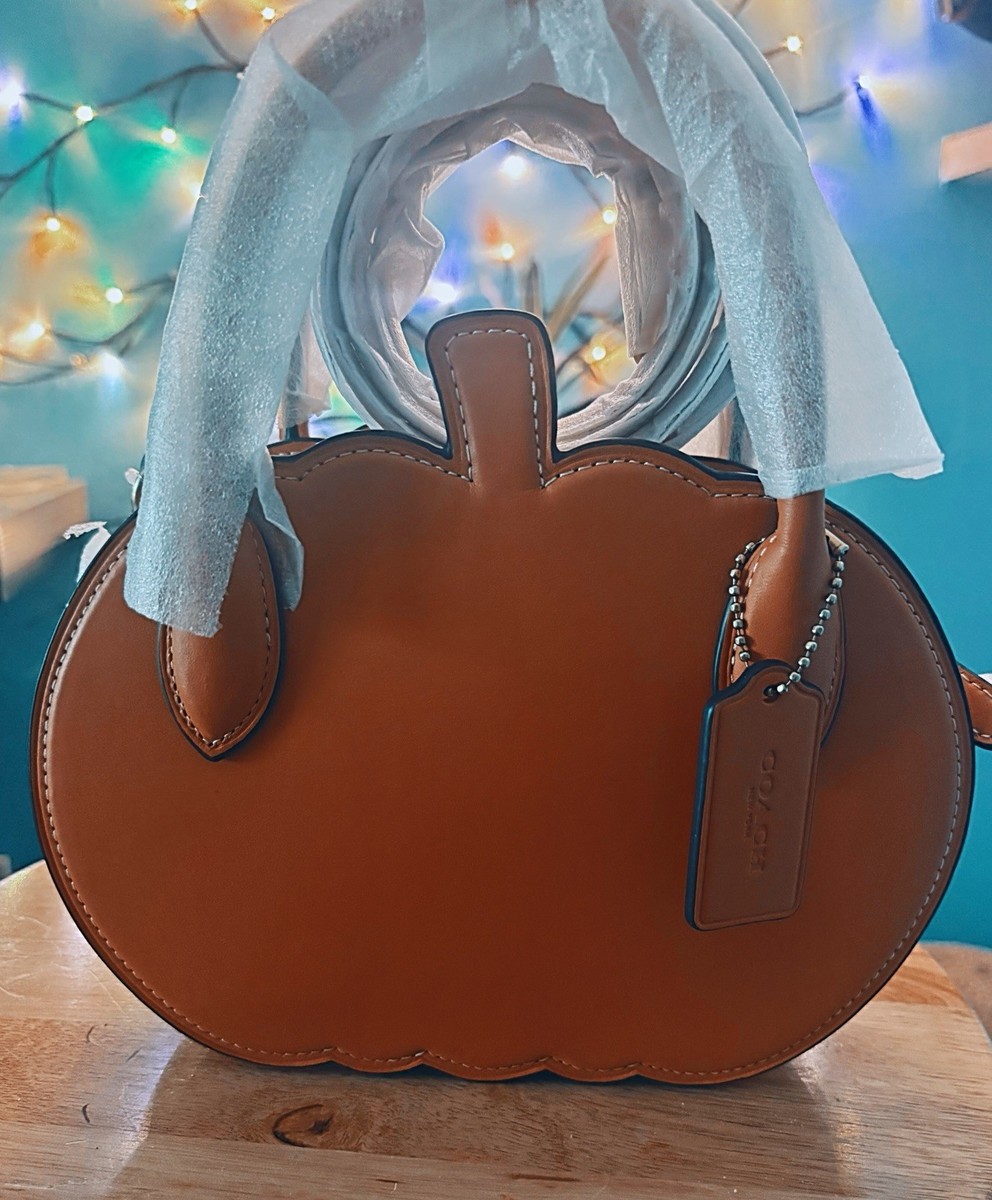Coach Pumpkin Bag CU868 2025 Halloween Orange Glovetanned Leather