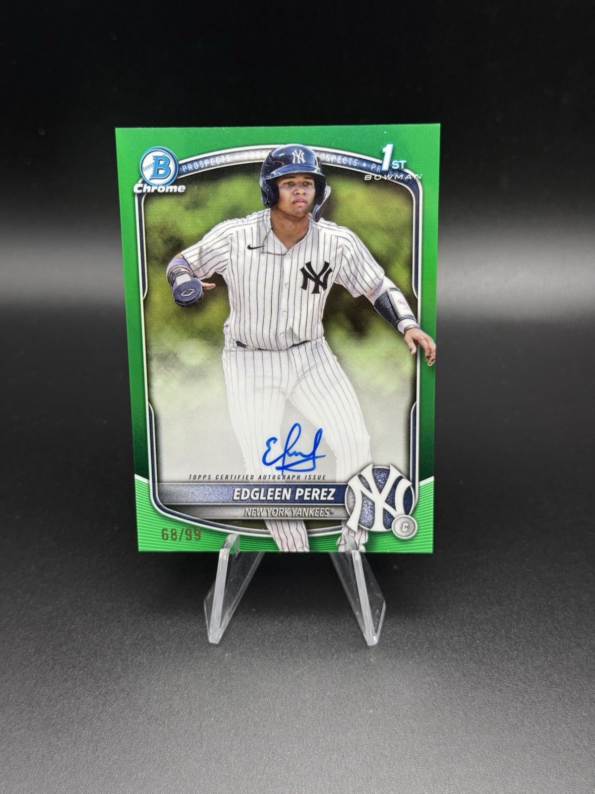 2025 Bowman Chrome Prospect #CPA-EPZ Edgleen Perez - AUTO Green Refractor 68/99