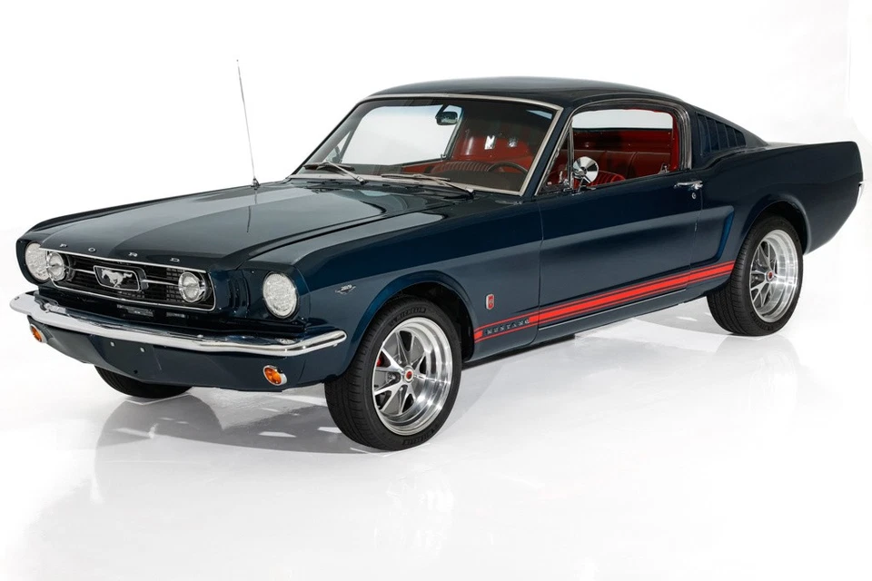 1966 福特野马罕见颜色 GT 选项 5-Spd — 第 2/4 张图片