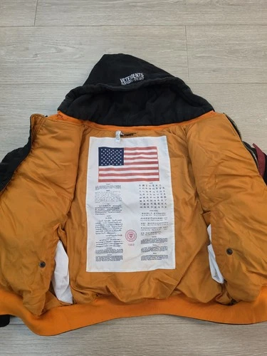 RARE! Vetements X Alpha Industries Cropped Bomber Jacket Size L - product listing photo
