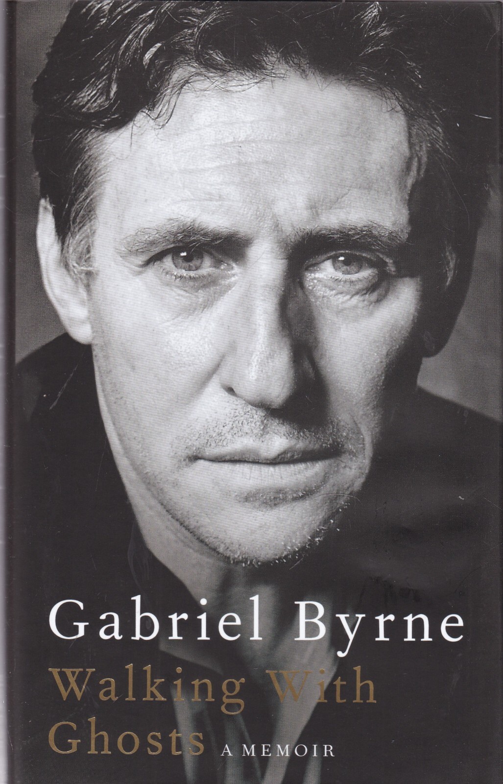 Walking With Ghosts: A Memoir by Gabriel Byrne (Hardcover, 2020) Book, New