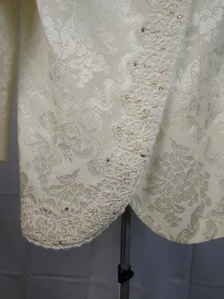 Conjunto de falda y chaqueta vintage Jessica Howard de Mitchell Robbell crema talla 12 Foto 4 de 4