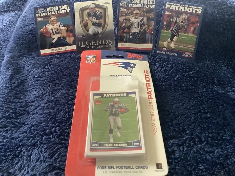 🔥 Tom Brady Patriots Lot – 2025 Topps Chrome Legends MINT + SB MVP & Team Set
