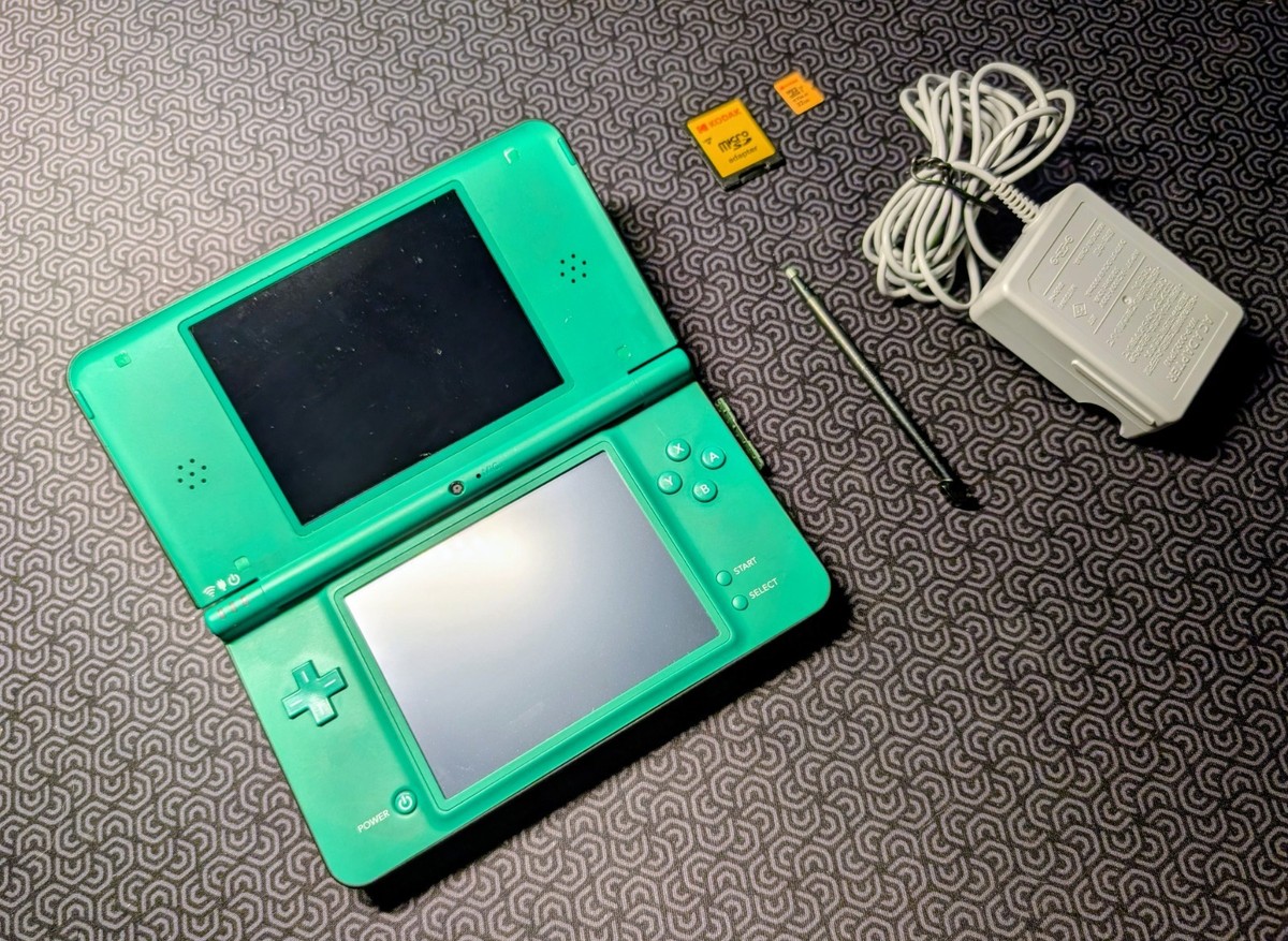 Nintendo DSi XL Launch Edition Green Handheld System for sale