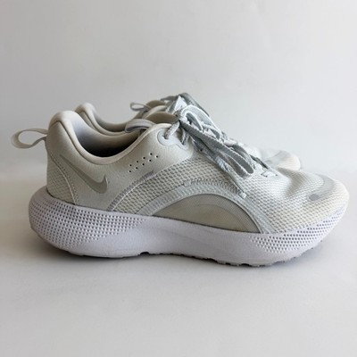 Nike React Escape Run 2 White Metallic Silver Women's Shoes Size 8.5