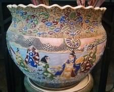 Multi-Color Porcelain & Pottery Antique Japanese Vases 1900