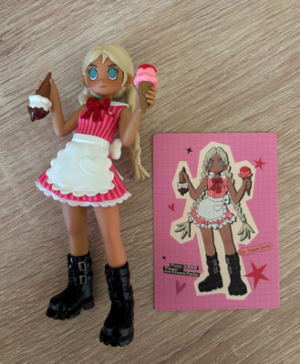 POP MART x Peach Riot Rush Hour Series-- Poppy Ice Cream Parlor 