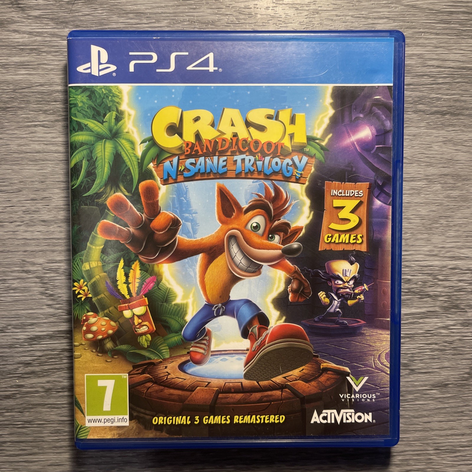 Crash Bandicoot N. Sane Trilogy (PlayStation 4, 2017)