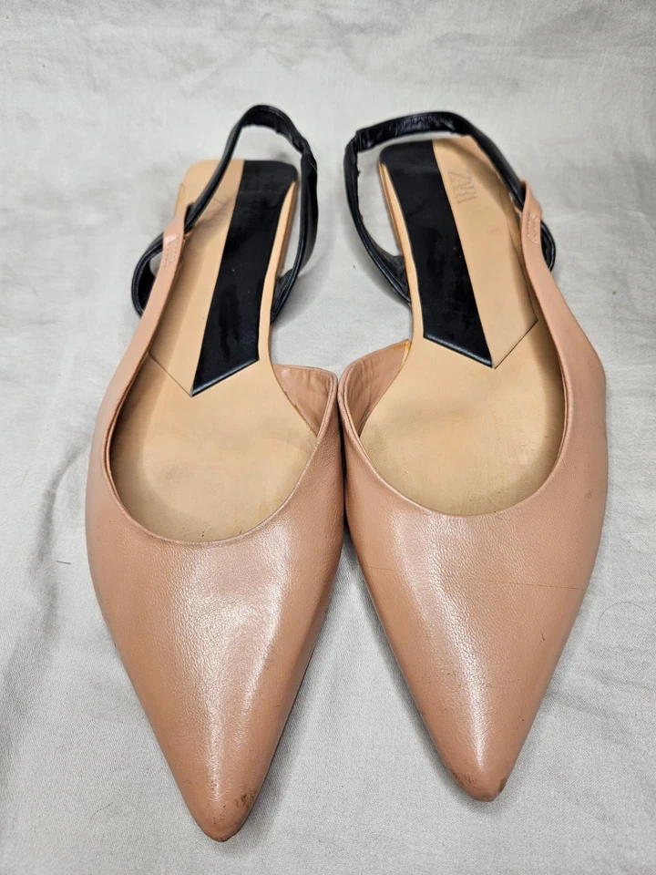 Zapato Sandalia Zara Dorsay Plano Mujer US 8 EUR 39 Beige Negro Cuero Punta Punta Foto 3 de 4