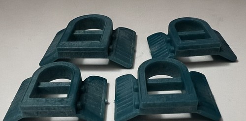 Epoch Calico Critters Sylvanian Families Pizzeria Window Replacement Parts Blue - Picture 9 of 17