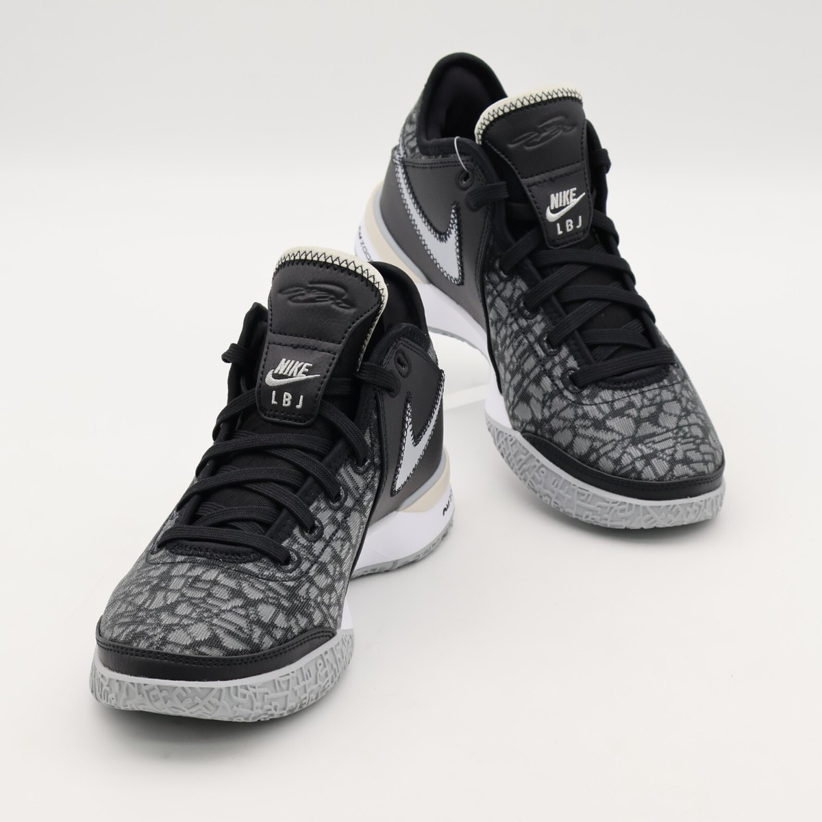 未使用 NIKE LEBRON NXXT GEN EP DR8788-003 Nike Lebron NXXT Gen EP Basketball Shoes 'Wolf Grey' (DR8788