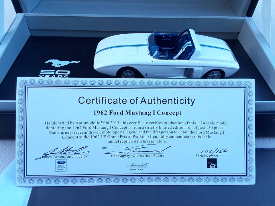 1/24 AUTOMODELLO 1962 MUSTANG I WHITE/BLUE  CONCEPT 50 YRS. TRIBUTE ED. BOX MINT - Image 3 of 4