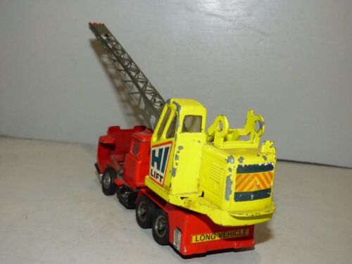 Corgi Major Toys Mack Hi Lift Crane truck red and yellow - Picture 3 of 3