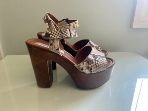 steve madden snakeskin block heel