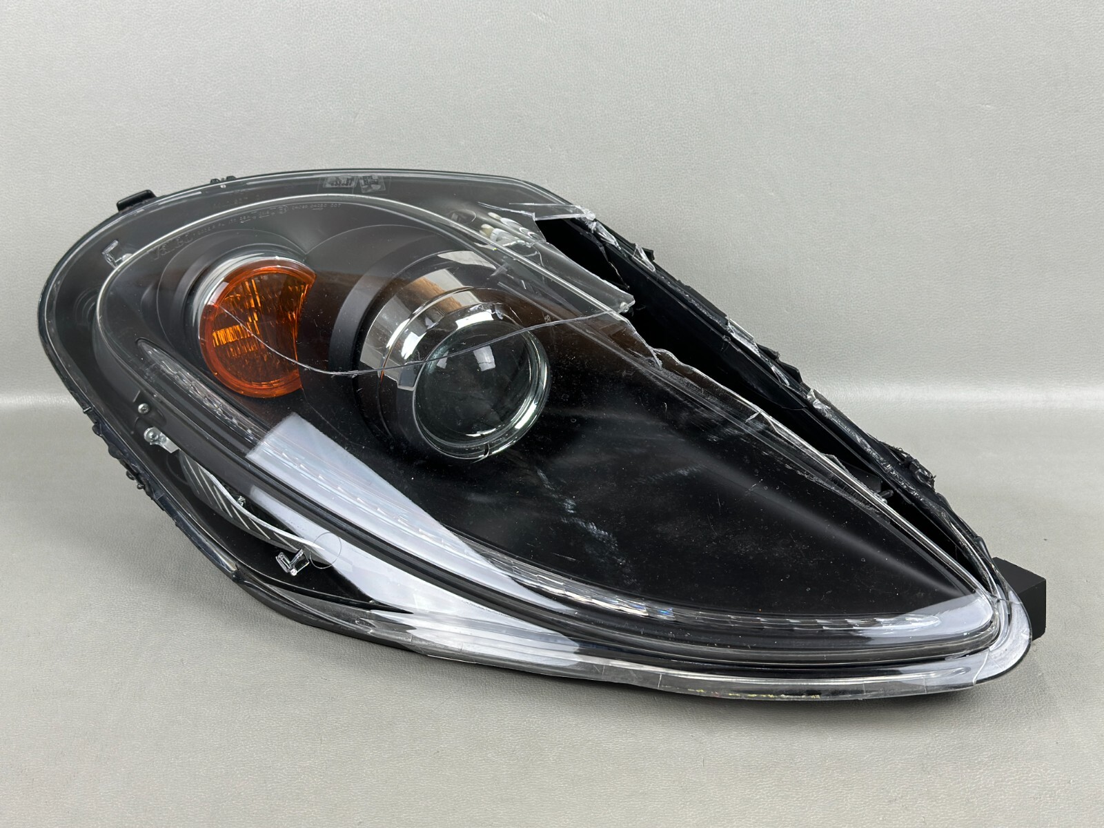 DAMAGED 2005-2009 Ferrari F430 Right Passenger Side Xenon HID OEM Headlight