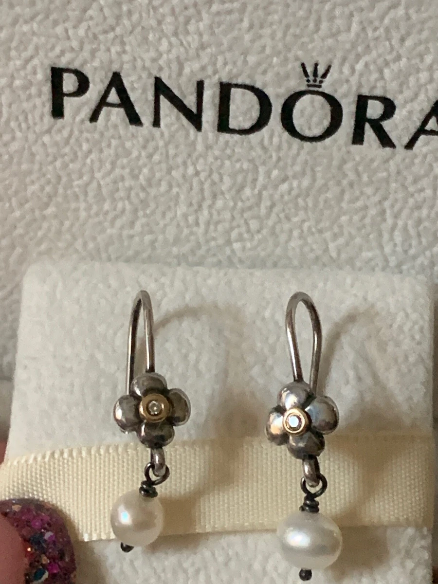 Discontinued 2024 pandora earrings