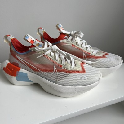 Nike Women's Vista Lite SE Summit White/Team Orange-Physic Blue