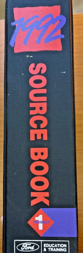 Ford 1992 libro fuente de carros y camionetas concesionario álbum libro 1 carpeta de 3 anillas - usado en excelente estado Foto 2 de 4