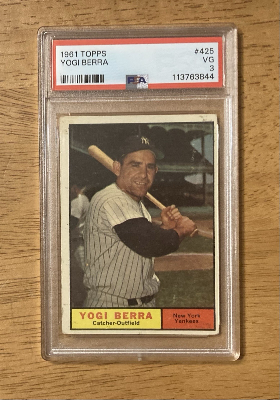 Yogi Berra 1961 Topps #425 PSA 3 VG H.O.F. New York Yankees Legend