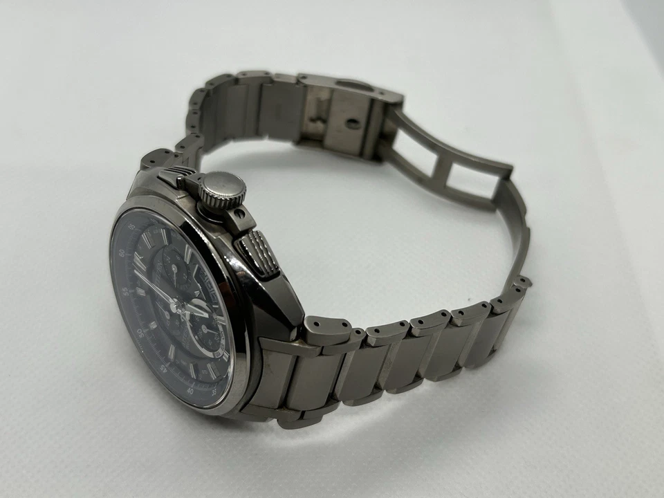 Relógio Citizen masculino Eco-Drive Attesa H610-T015581 controlado por rádio - Imagem 4 de 4