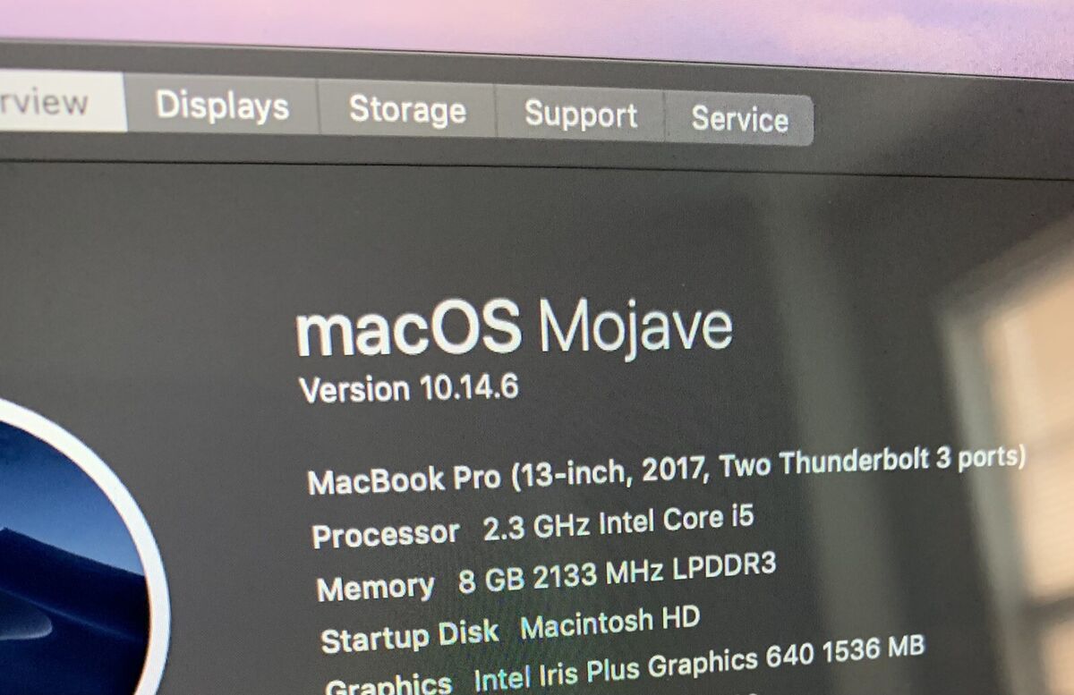 2017 13-Inch Apple MacBook Pro Intel Core i5 2.3GHz 8GB RAM 2017 13-Inch Apple MacBook Pro Intel Core i5 2.3GHz 8GB RAM