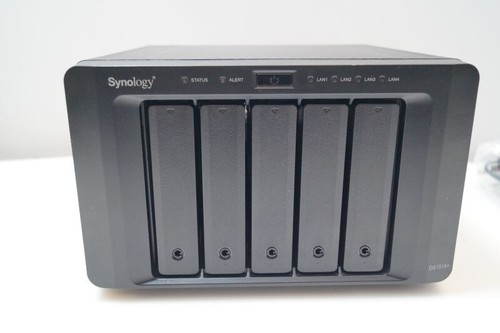 SYNOLOGY DS1515+ 8TB RED WD NEW HARD DRIVE Media Server NAS Disk Station Network - Picture 8 of 24
