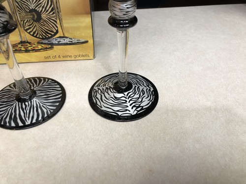 3 Home Essentials And Beyond Safari Wine Goblets New - Picture 3 of 12