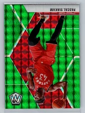 2019-20 Panini Mosaic #19 Pascal Siakam Green Prizm