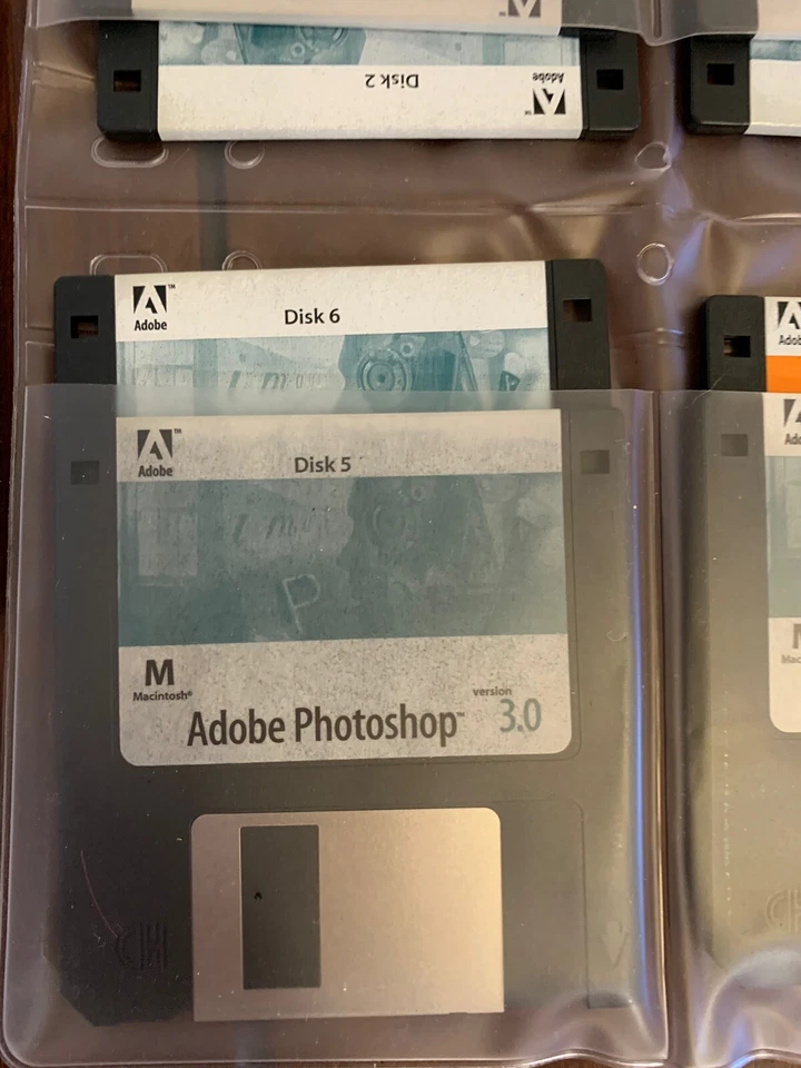 Adobe Photoshop 3.0 Adobe Illustrator 6.0  Bundle For Mac 3.5 inch Floppy 1993 - Image 2 of 4