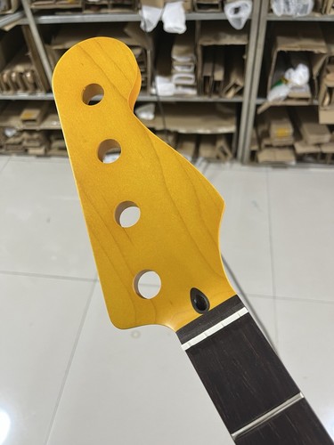 Yellow Bass guitar neck maple P/Jazz Bass style 21fret 34inch Rosewood 4-String - Picture 2 of 6
