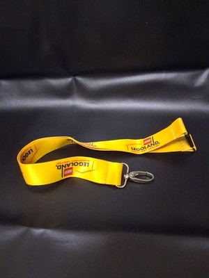 Lego Land Legoland Lanyard Discovery Center Yellow Metal Key Chain Clasp NEW