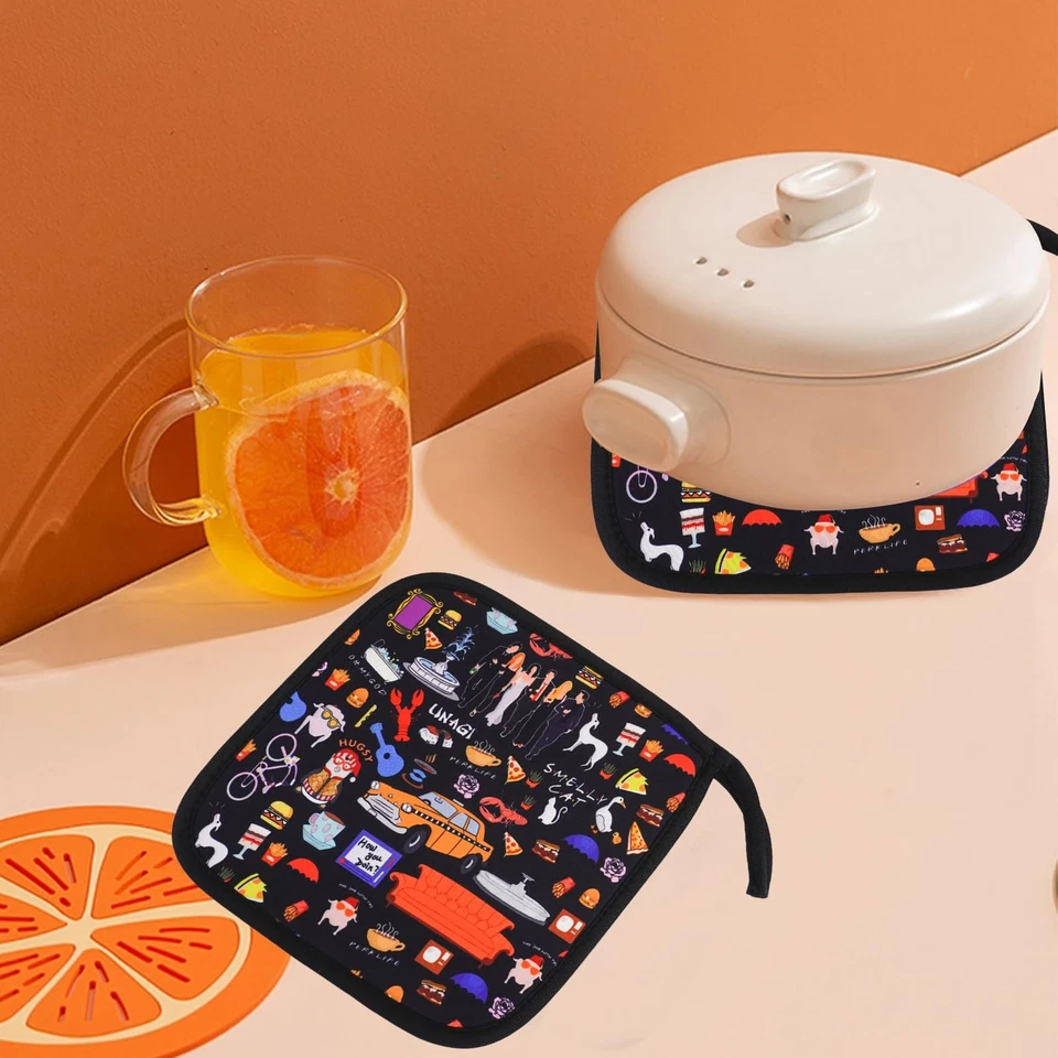 5 PIEZAS Divertidos Regalos para programas de televisión, Decoración de cocina temática, Delantal, Mitones para horno, Porta ollas, Ho... Foto 4 de 4