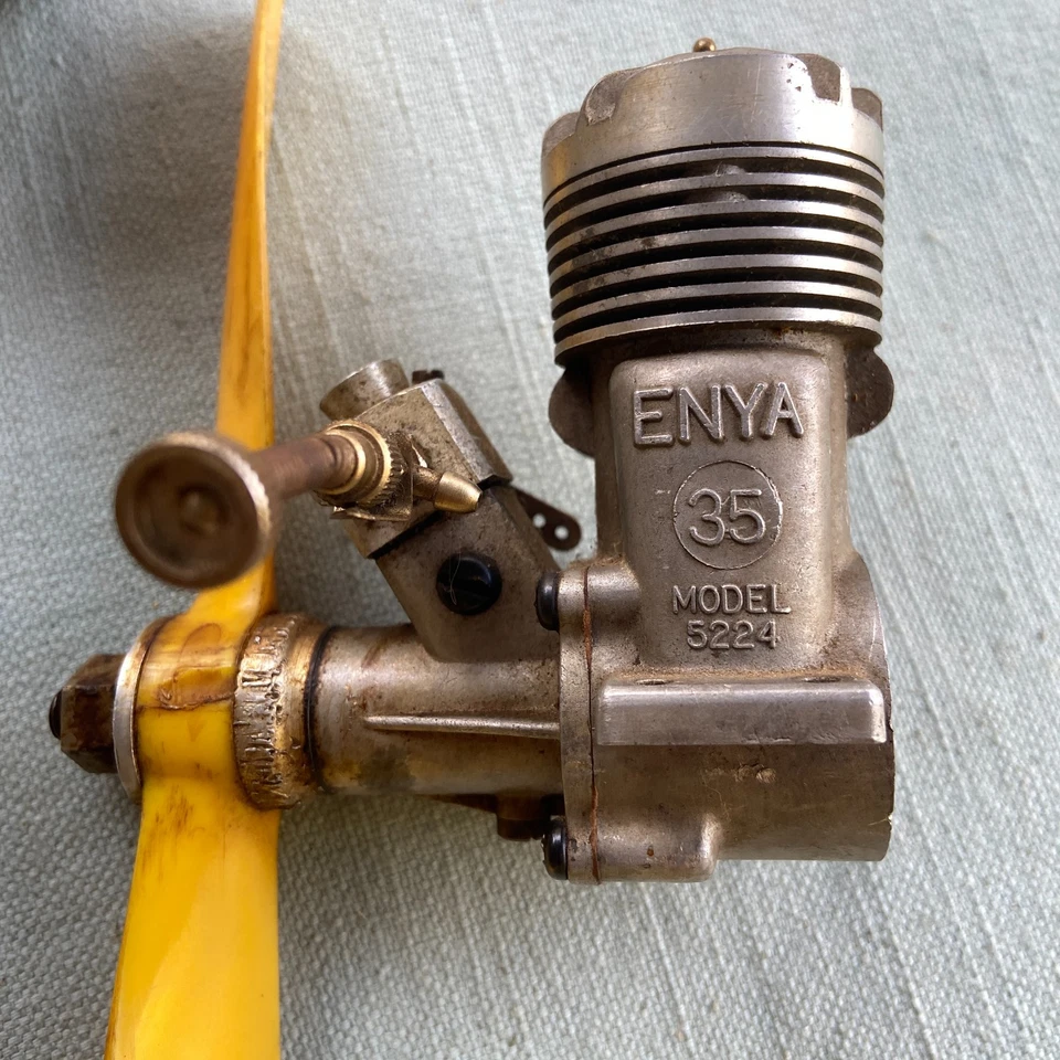 RC Engine Lot ENYA 35 Model 5224 OS Max III 29 Propeller Gas Powered Japan VTG - Image 2 of 4
