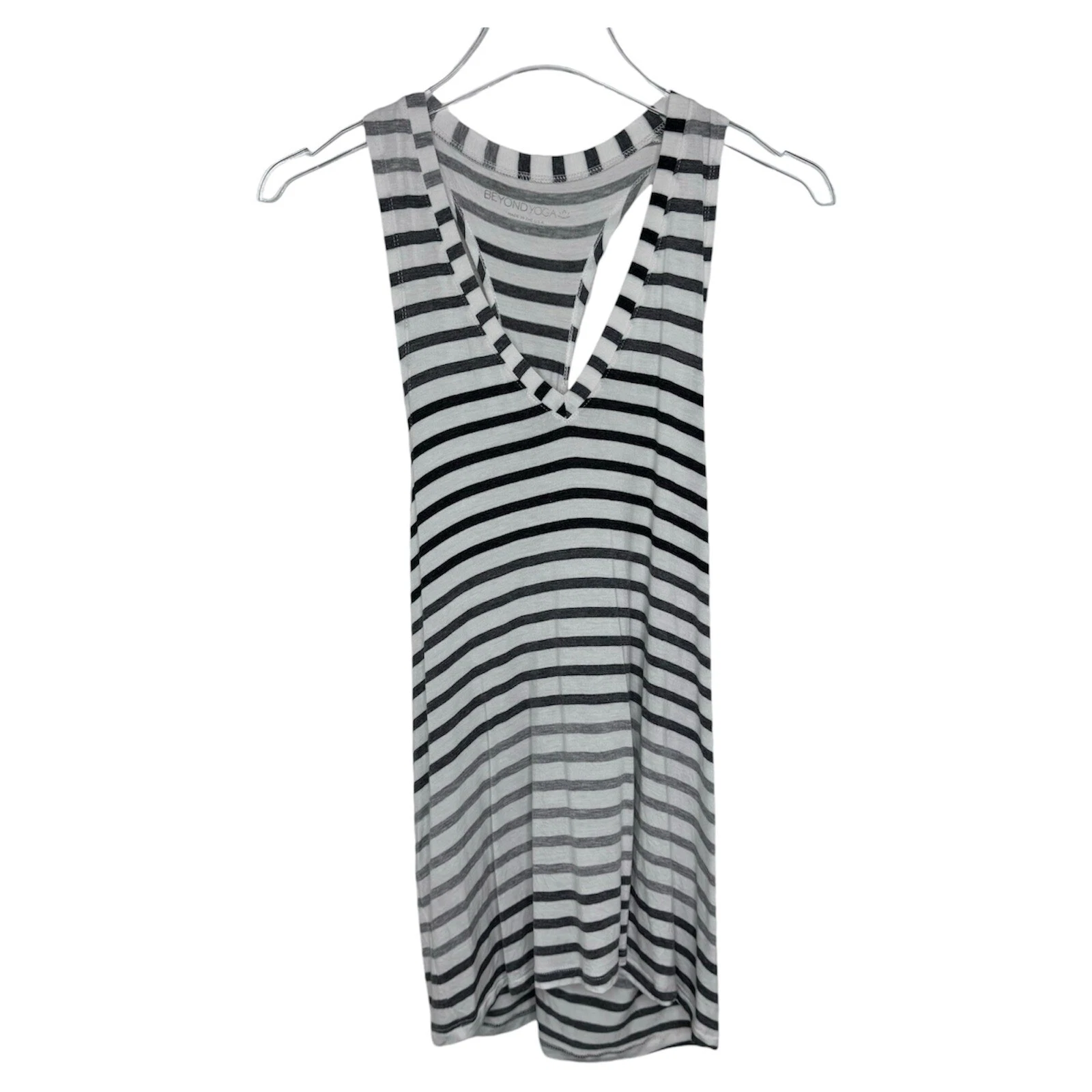 beyond-yoga twisted open back flowy workout tank-top