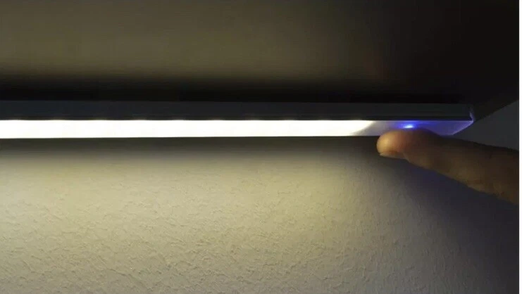 Barra Led Sottopensile Su Misura Luce A Scelta Made In Italy - Immagine 4 di 4