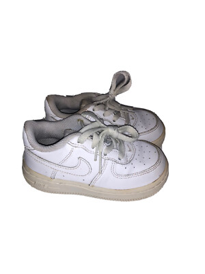 7c white air force ones