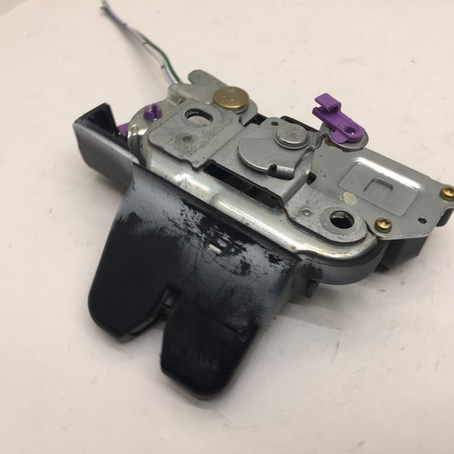 2002 - 2006 Toyota Camry LE SE XLE Trunk Lid Latch Lock Actuator OEM 03 04 05 - Picture 12 of 12