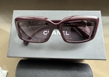 Chanel Sunglasses 5520-A c.1461/S1 Red Vendome Gold Hearts Asian Fit Frames