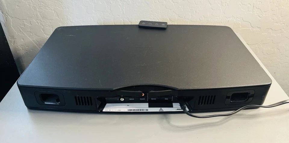 Sistema de som Bose Solo TV 410376 com cabo de alimentação remoto testado funcionando - Imagem 2 de 4