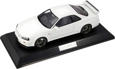 Hobby Japan 1/18 Nissan Skyline GT-R V/Spec 1999 (BNR34) White