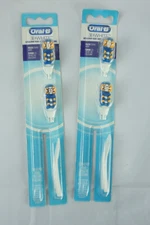 2 Packs Oral-B 3D White Battery Power Toothbrush Replacement 2 Brush Heads NEW