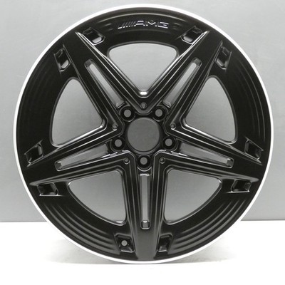 MERCEDES AMG CLA BLACK 19