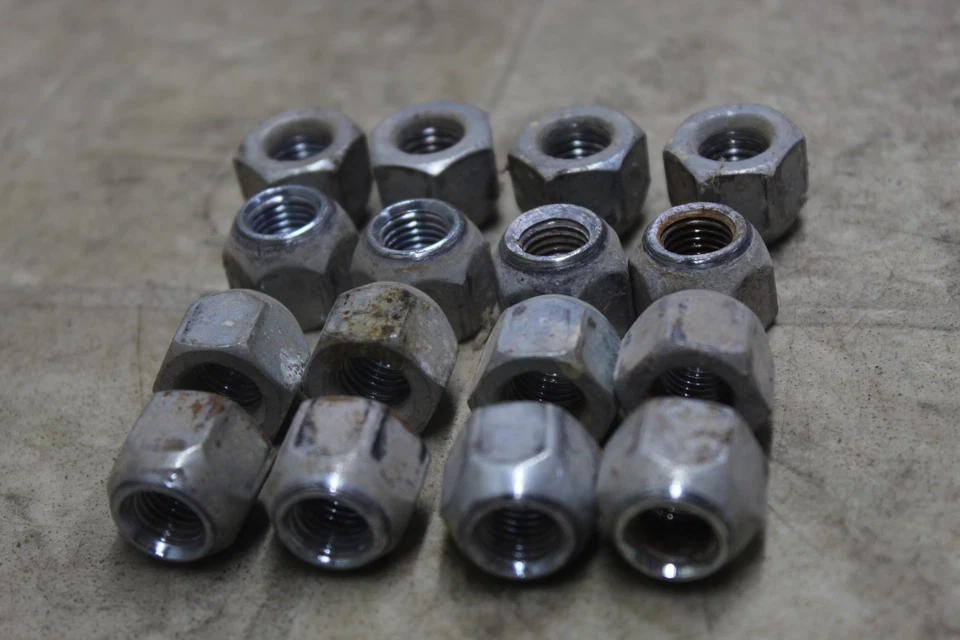 2005 Bombardier Rally 175 200 OEM roda aro porcas 250100042 - Imagem 3 de 4